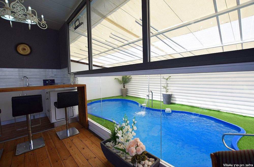 111196 המטבח החיצוני ועמדת המנגל, וילה לב הכפר תירוש, וילה  בתירוש וילות - Vila 4 U