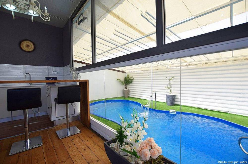 111198 המטבח החיצוני ועמדת המנגל, וילה לב הכפר תירוש, וילה  בתירוש וילות - Vila 4 U