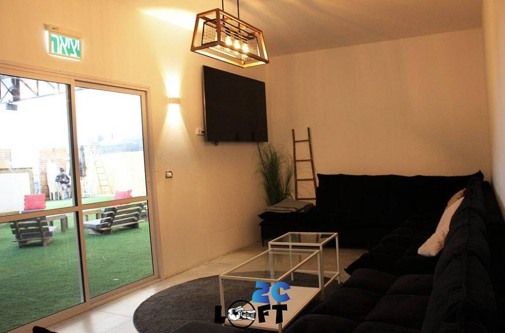 111559 גלריית פנים, לופט טו סי- 2C, וילה  בנתניה וילות - Vila 4 U