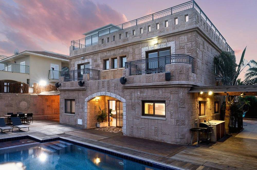 112780 המתחם החיצוני, אחוזת אביב, וילה  באילת וילות - Vila 4 U