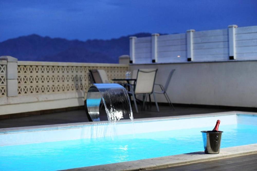 113017 מתחם הבריכה והנוף, sea view & pool eilat - סי וויו אנד פול אילת, וילה  באילת וילות - Vila 4 U