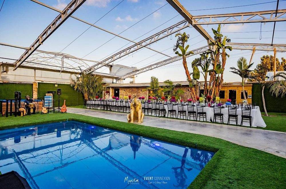 113330 מתחם חיצוני ובריכה, בית האצילים איוונטס, וילה  בנתניה וילות - Vila 4 U