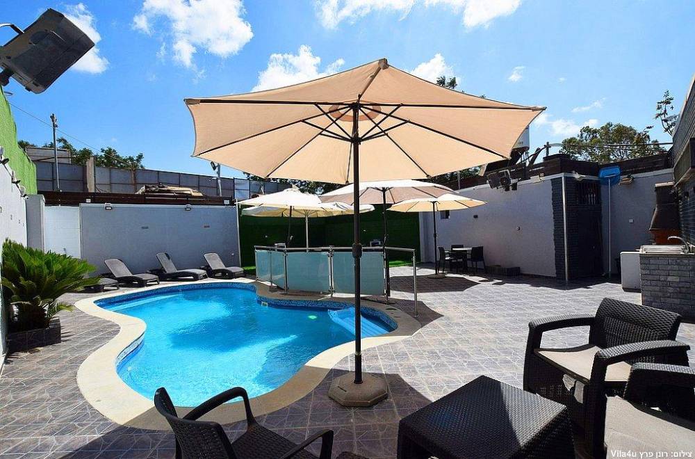 פארדייס בכפר בריכה גדולה כללי, פארדייס בכפר, וילה  באור יהודה וילות - Vila 4 U