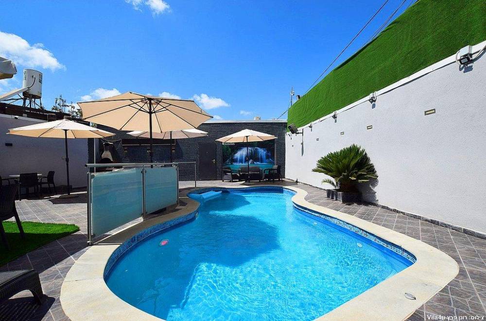 115489 המתחם החיצוני, פארדייס בכפר, וילה  באור יהודה וילות - Vila 4 U