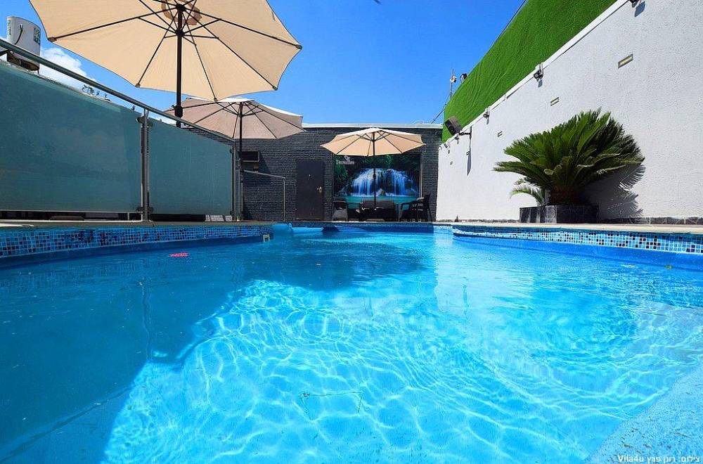 115490 המתחם החיצוני, פארדייס בכפר, וילה  באור יהודה וילות - Vila 4 U