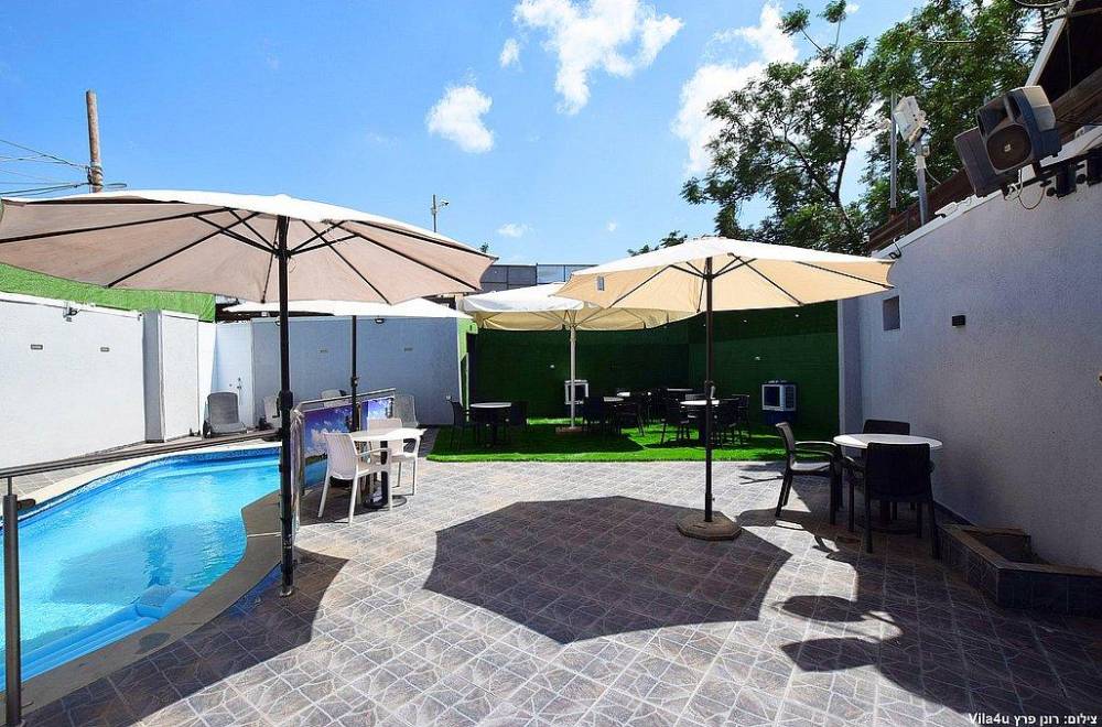 115492 המתחם החיצוני, פארדייס בכפר, וילה  באור יהודה וילות - Vila 4 U