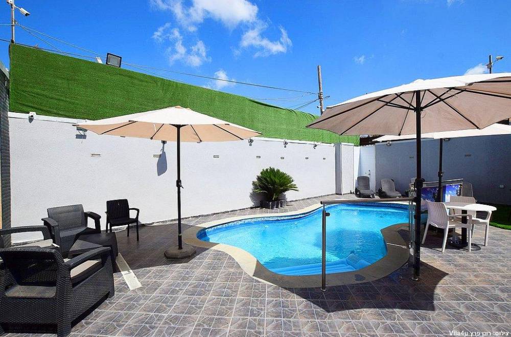 115501 המתחם החיצוני, פארדייס בכפר, וילה  באור יהודה וילות - Vila 4 U