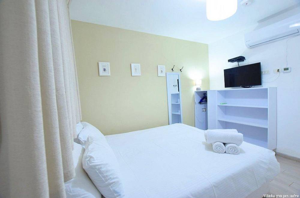 116176 מתחם פנימי, וילה פלטינה, וילה  בפקיעין החדשה וילות - Vila 4 U