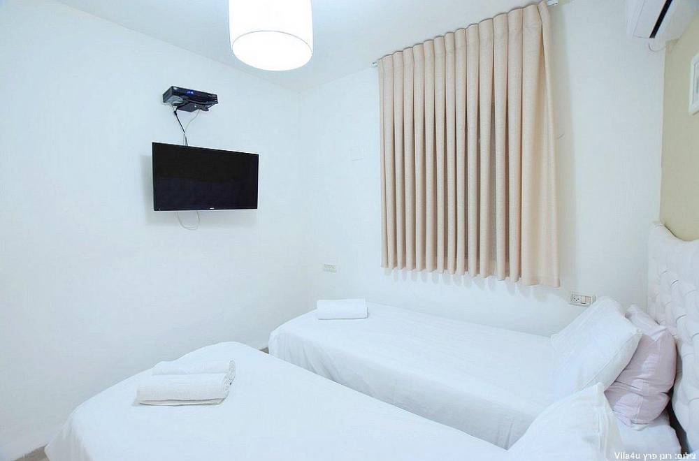 116187 מתחם פנימי, וילה פלטינה, וילה  בפקיעין החדשה וילות - Vila 4 U