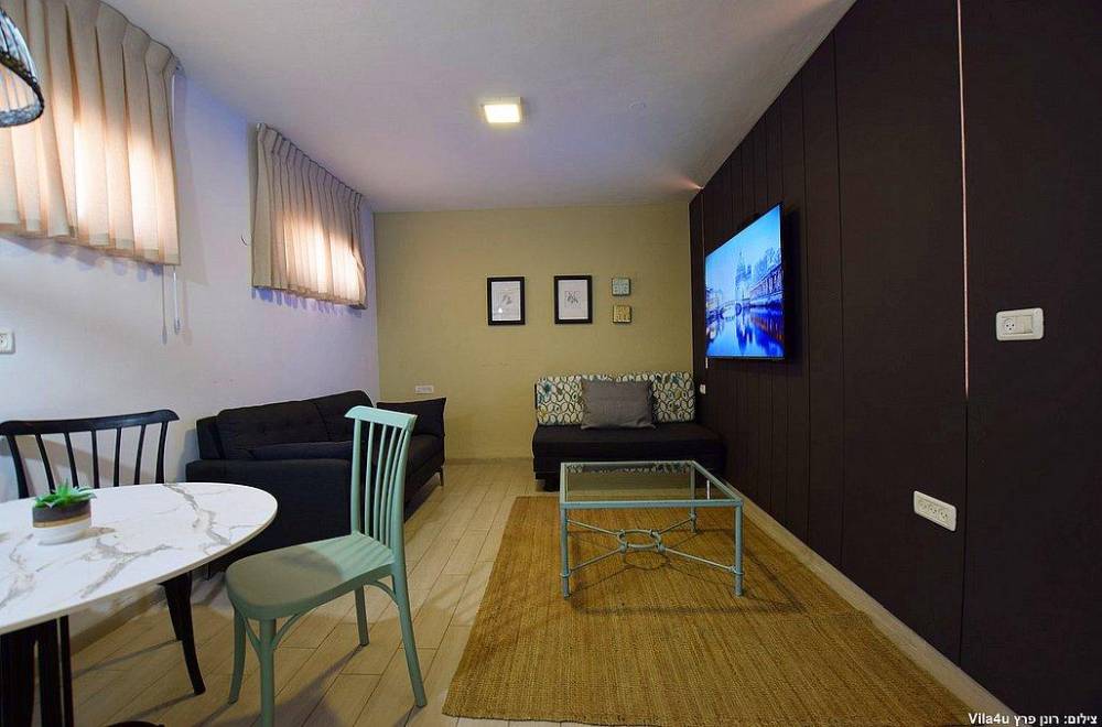 116211 מתחם פנימי, וילה פלטינה, וילה  בפקיעין החדשה וילות - Vila 4 U