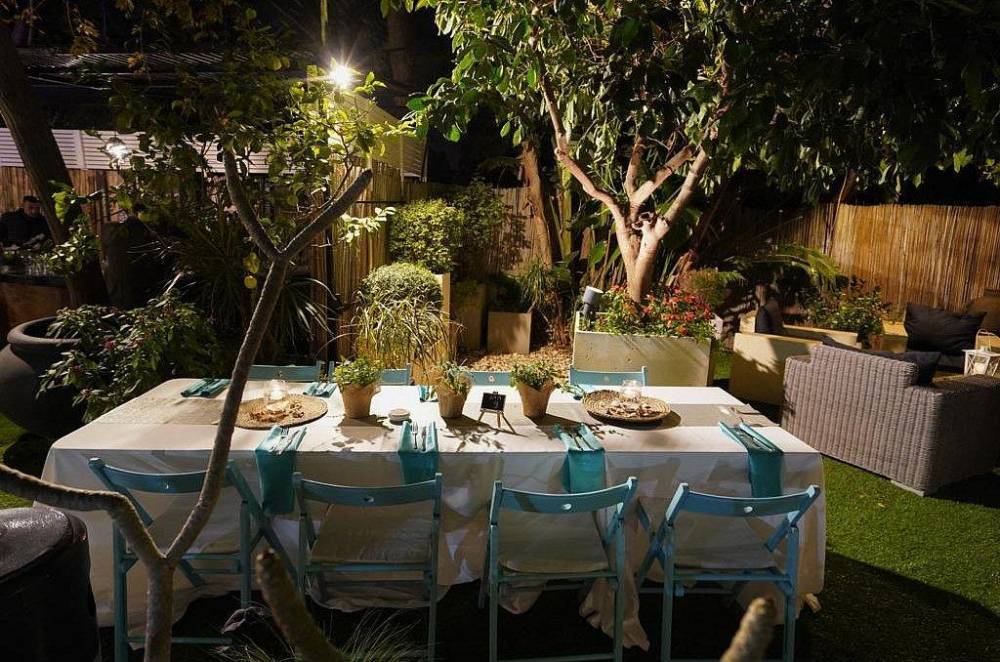 118017 אירועים במתחם, החצר של מישקה, וילה  בהרצליה וילות - Vila 4 U