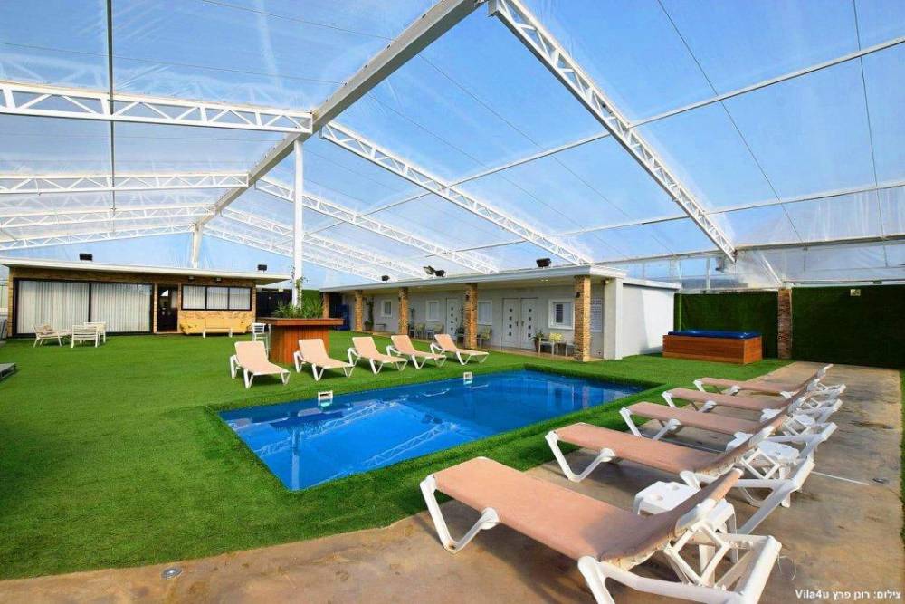 118391 המתחם המקורה בחורף, בית האצילים איוונטס, וילה  בנתניה וילות - Vila 4 U