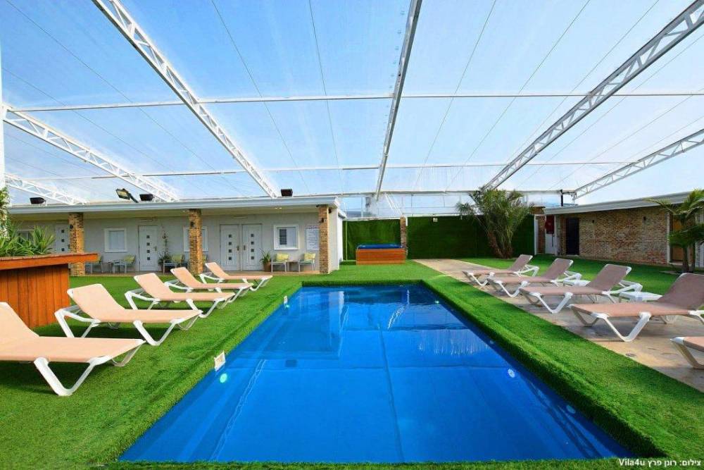 118393 המתחם המקורה בחורף, בית האצילים איוונטס, וילה  בנתניה וילות - Vila 4 U