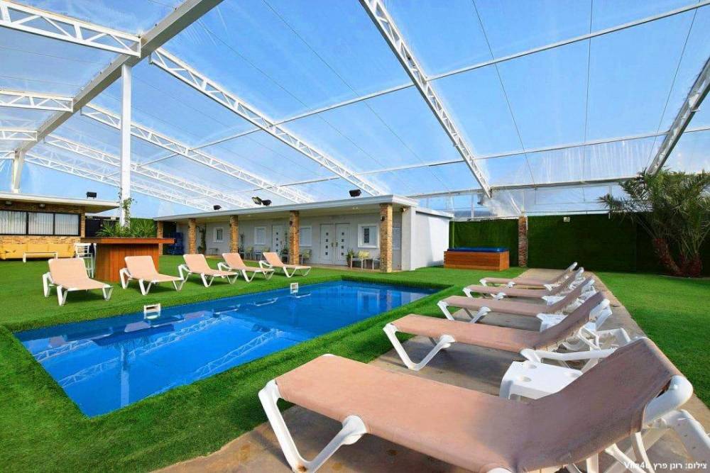 118395 המתחם המקורה בחורף, בית האצילים איוונטס, וילה  בנתניה וילות - Vila 4 U