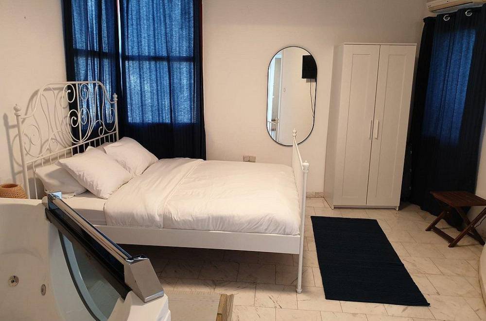 118510 סוויטת ימה בית חבד, רויאל חוף צאנז וגקוזי איטלקי מול גלי הים, וילה  בנתניה וילות - Vila 4 U