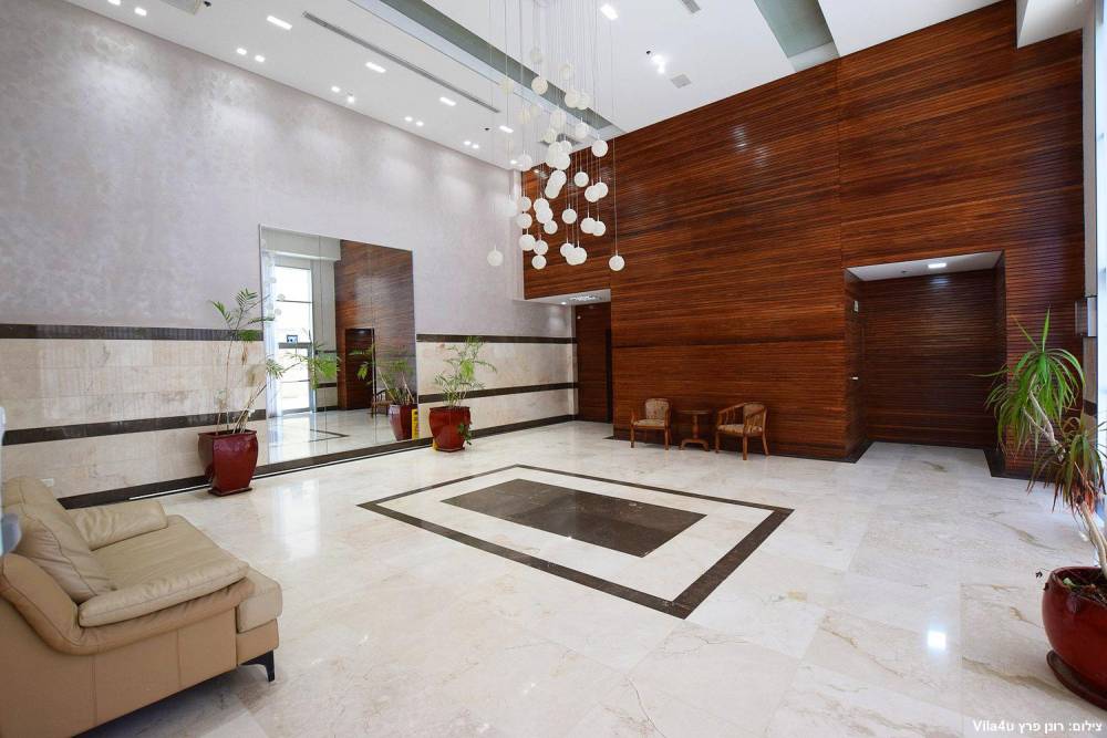 118577 לובי בריכה וחדר הכושר, נופש סי נתניה, וילה  בנתניה וילות - Vila 4 U