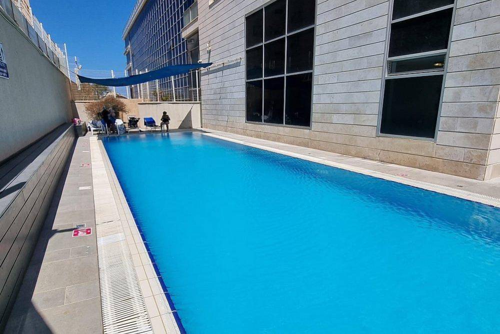 118640 כללי, נופש סי נתניה, וילה  בנתניה וילות - Vila 4 U