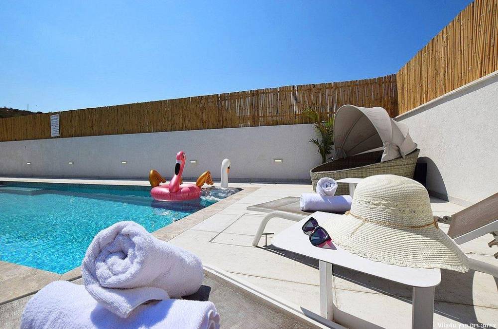 119115 כללי, אצולת האלה, וילה  בישעי וילות - Vila 4 U