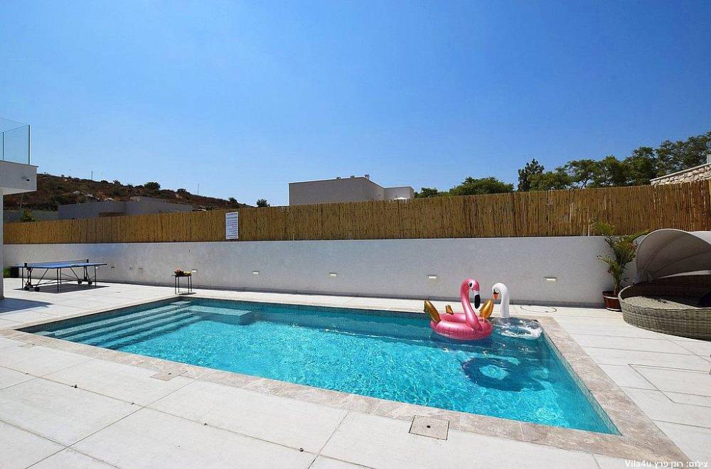 119123 המתחם החיצוני, אצולת האלה, וילה  בישעי וילות - Vila 4 U