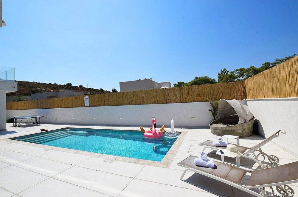 119127 המתחם החיצוני, אצולת האלה, וילה  בישעי וילות - Vila 4 U