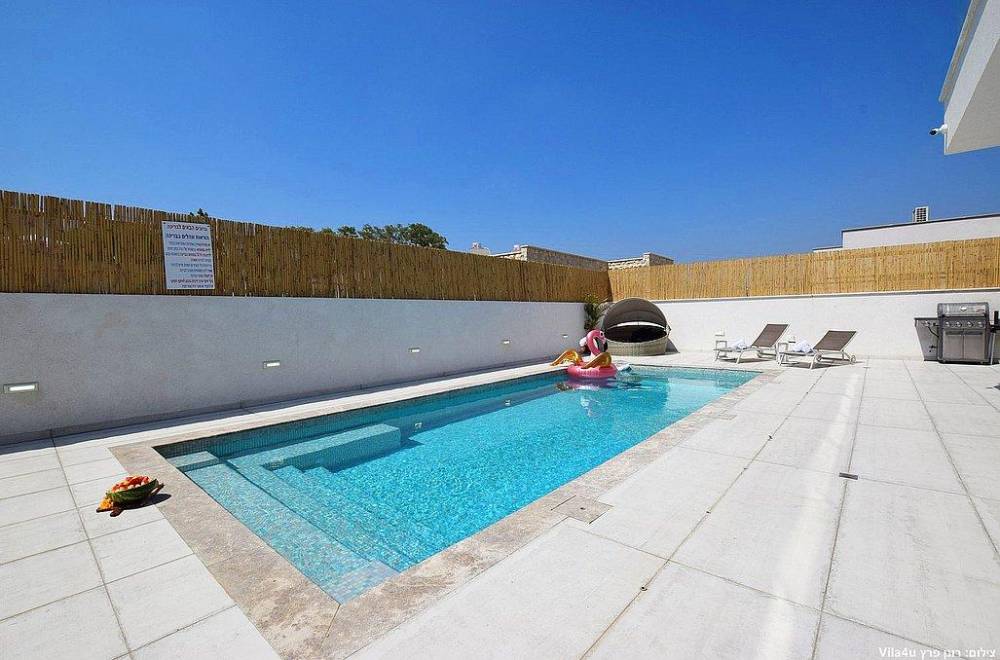 119129 המתחם החיצוני, אצולת האלה, וילה  בישעי וילות - Vila 4 U