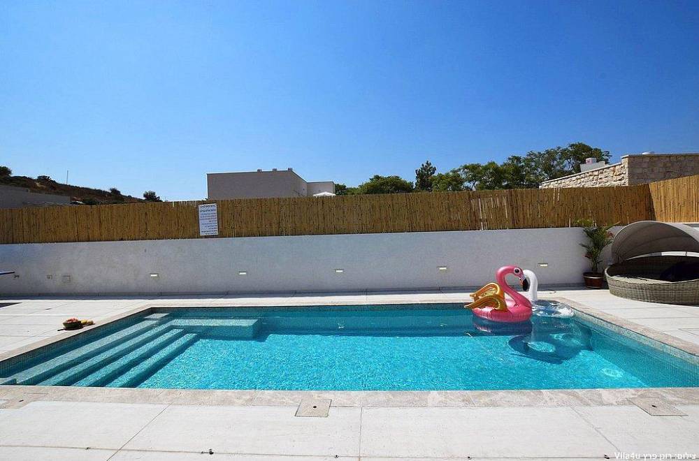 119132 המתחם החיצוני, אצולת האלה, וילה  בישעי וילות - Vila 4 U