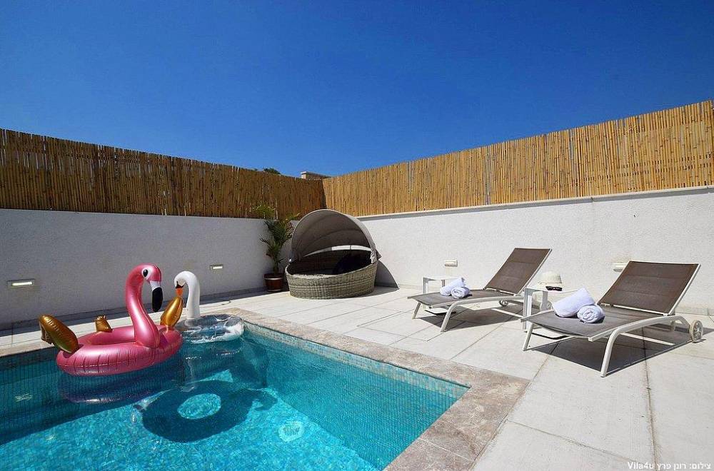 119133 המתחם החיצוני, אצולת האלה, וילה  בישעי וילות - Vila 4 U