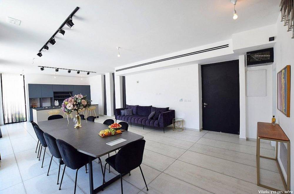 119156 המתחם הפנימי, אצולת האלה, וילה  בישעי וילות - Vila 4 U