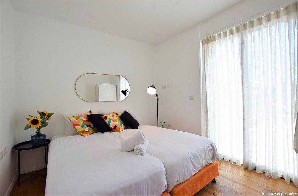 119169 המתחם הפנימי, אצולת האלה, וילה  בישעי וילות - Vila 4 U