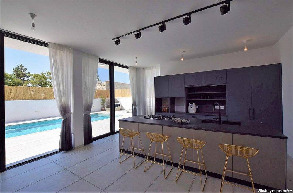 119174 המתחם הפנימי, אצולת האלה, וילה  בישעי וילות - Vila 4 U