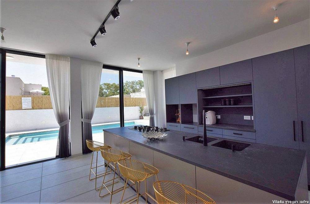 119179 המתחם הפנימי, אצולת האלה, וילה  בישעי וילות - Vila 4 U