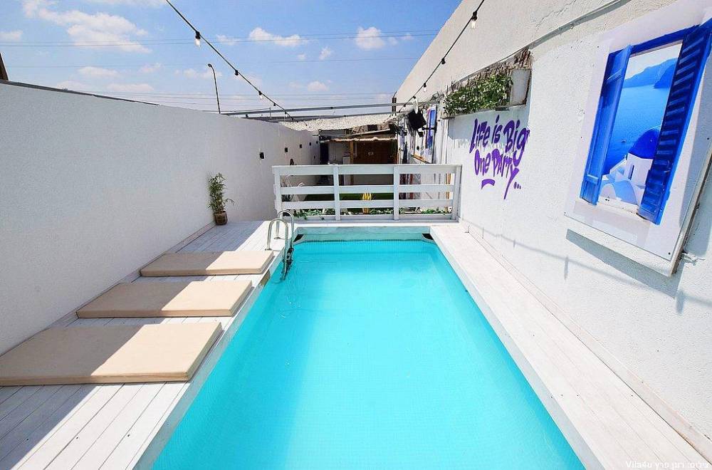 119189 גלריה כללית, הלופט הלבן, וילה  בנתניה וילות - Vila 4 U