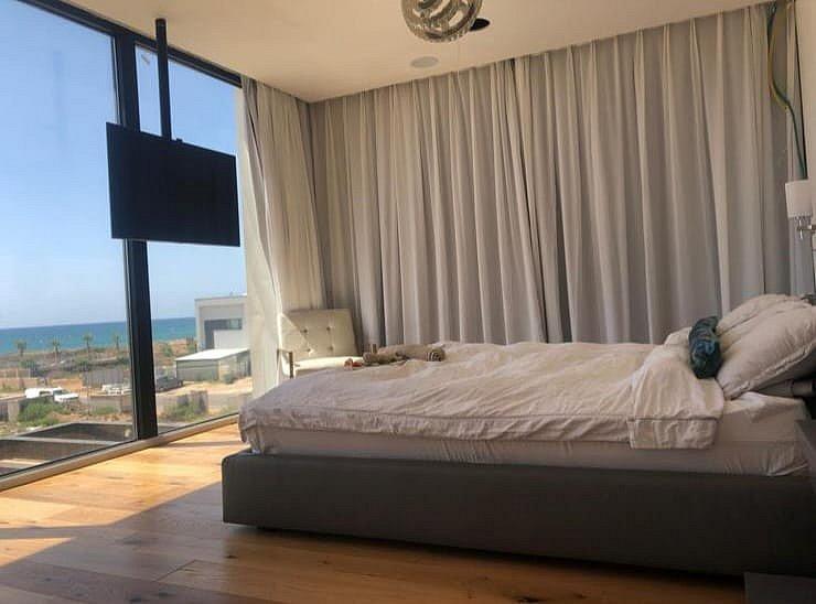 119219 וילה צוקי ים, וילה צוקי ים, וילה  בחדרה וילות - Vila 4 U