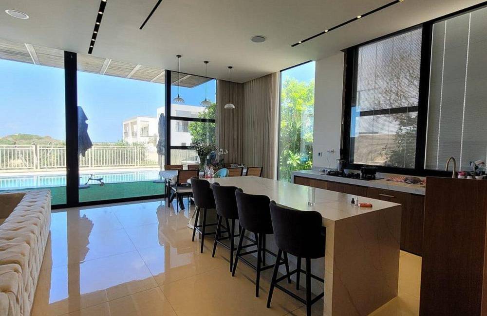 119227 וילה צוקי ים, וילה צוקי ים, וילה  בחדרה וילות - Vila 4 U