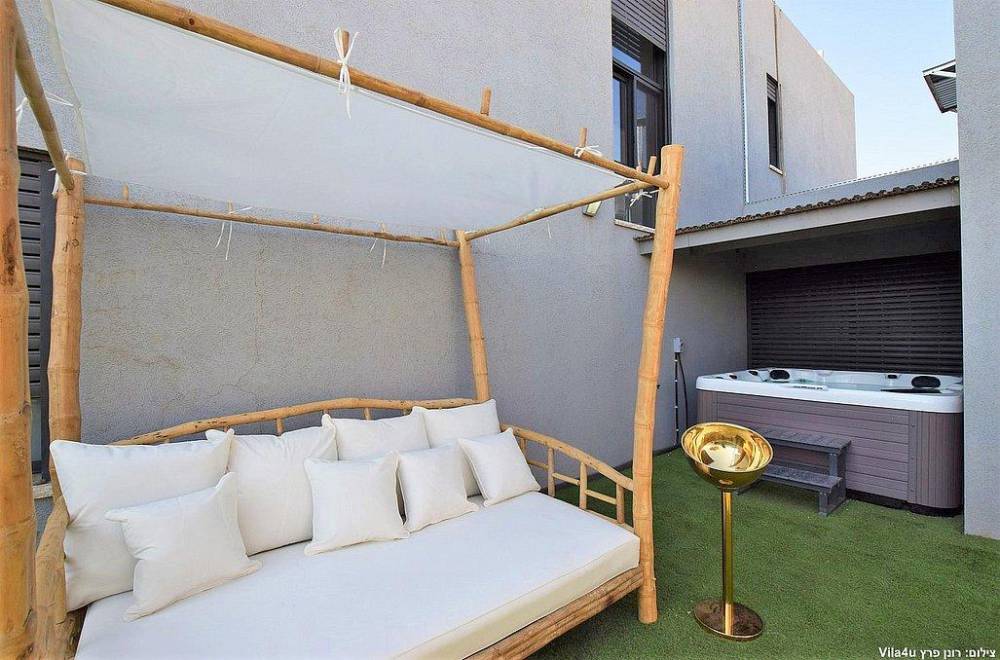 119963 המתחם החיצוני, וילה מליה - Villa Melia, וילה  בקצרין וילות - Vila 4 U