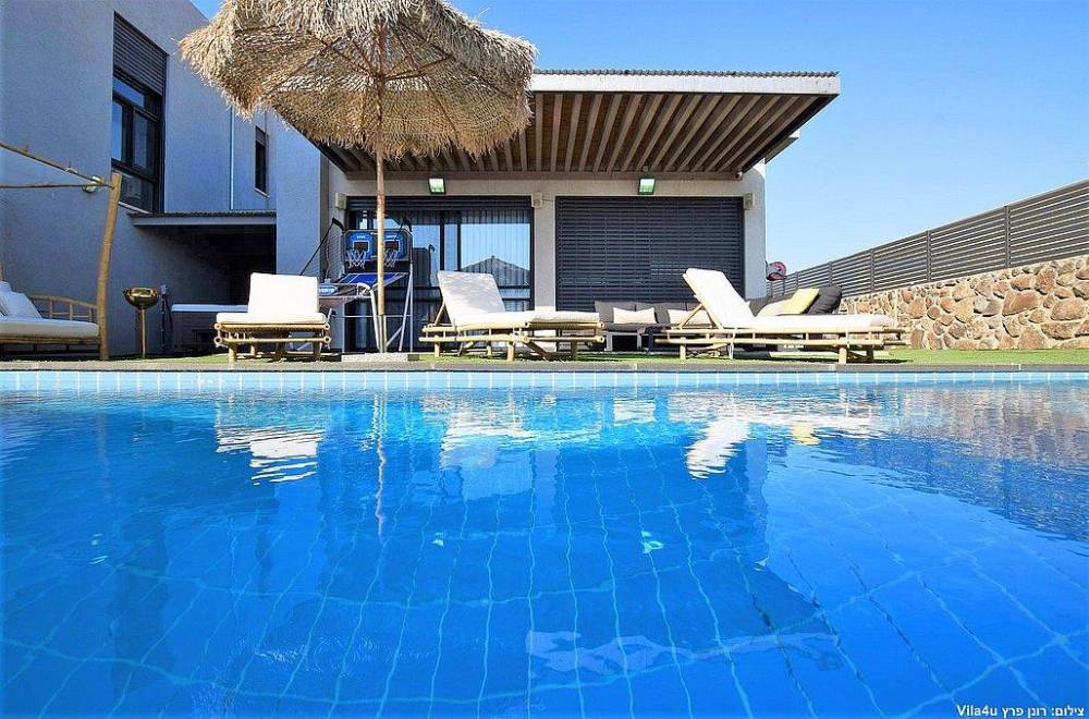 119969 המתחם החיצוני, וילה מליה - Villa Melia, וילה  בקצרין וילות - Vila 4 U