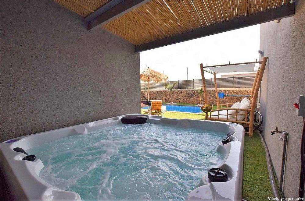 119978 המתחם החיצוני, וילה מליה - Villa Melia, וילה  בקצרין וילות - Vila 4 U