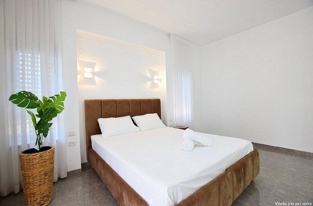 119995 המתחם הפנימי, וילה מליה - Villa Melia, וילה  בקצרין וילות - Vila 4 U