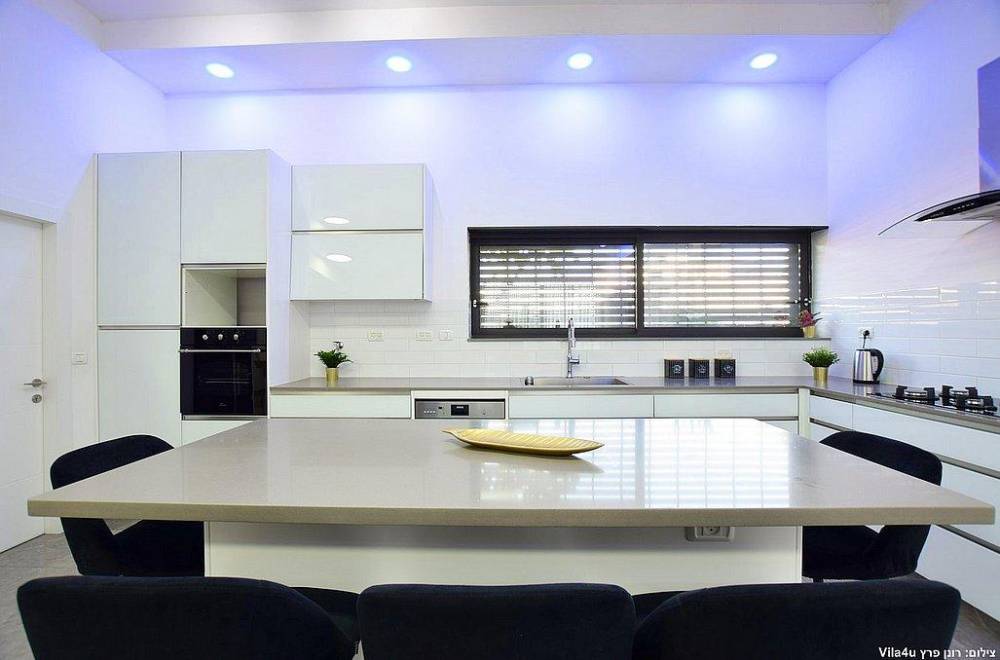 120006 המתחם הפנימי, וילה מליה - Villa Melia, וילה  בקצרין וילות - Vila 4 U