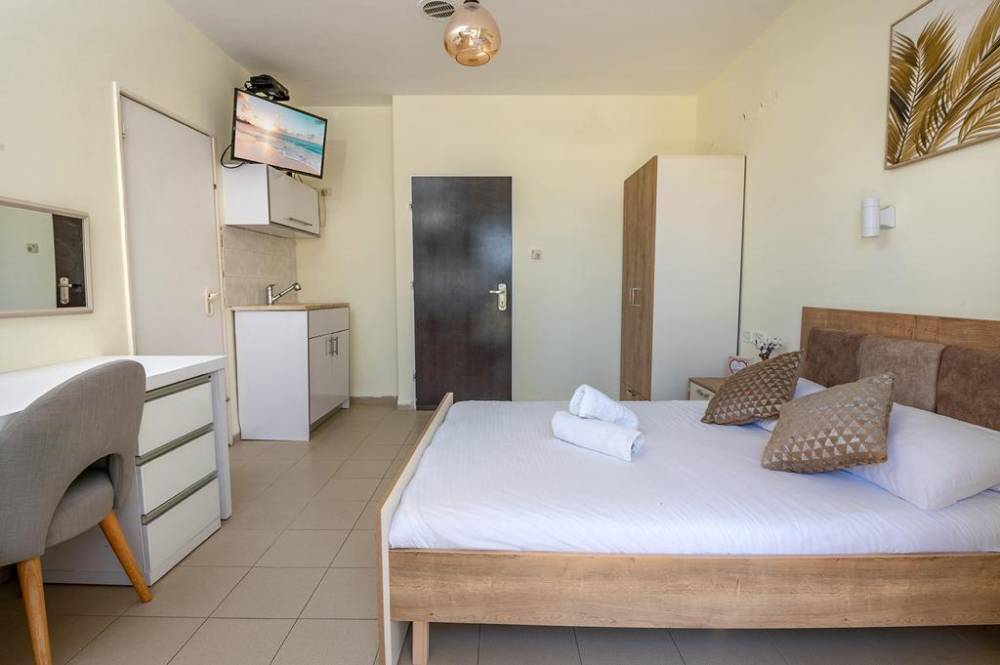 120674 גלריה כללית, וילה אריאל, וילה  בכפר ורדים וילות - Vila 4 U