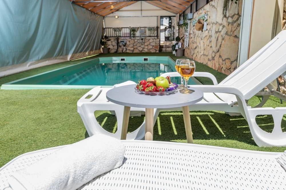 120686 גלריה כללית, וילה אריאל, וילה  בכפר ורדים וילות - Vila 4 U