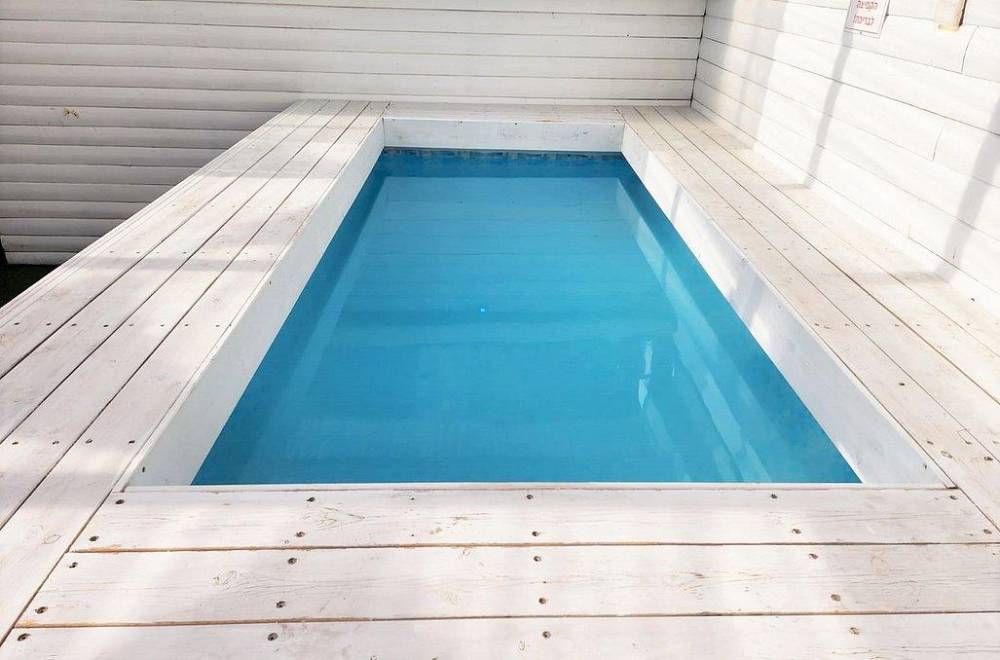 121155 המתחם החיצוני, ווין לופט, וילה  בנתניה וילות - Vila 4 U