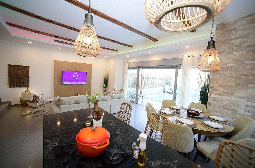 122359 גלריה כללית, לה בל בוטיק אילת, וילה  באילת וילות - Vila 4 U