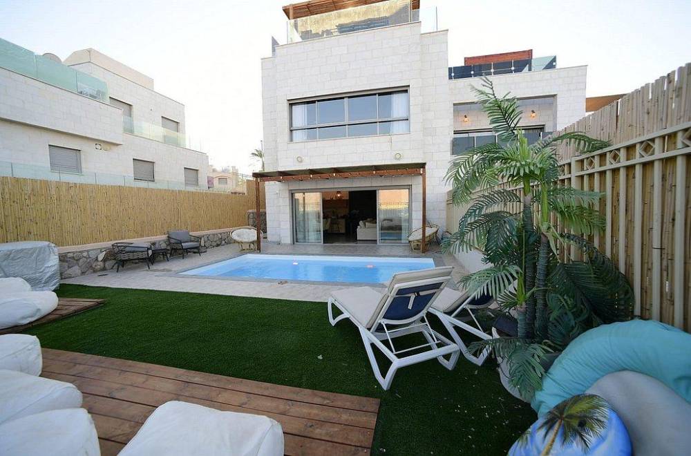 122364 גלריה כללית, לה בל בוטיק אילת, וילה  באילת וילות - Vila 4 U