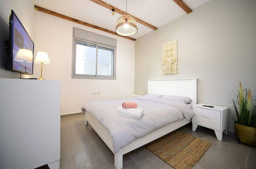 122373 גלריית פנים, לה בל בוטיק אילת, וילה  באילת וילות - Vila 4 U