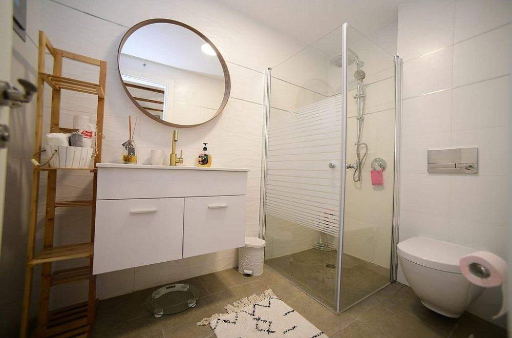 122374 גלריית פנים, לה בל בוטיק אילת, וילה  באילת וילות - Vila 4 U