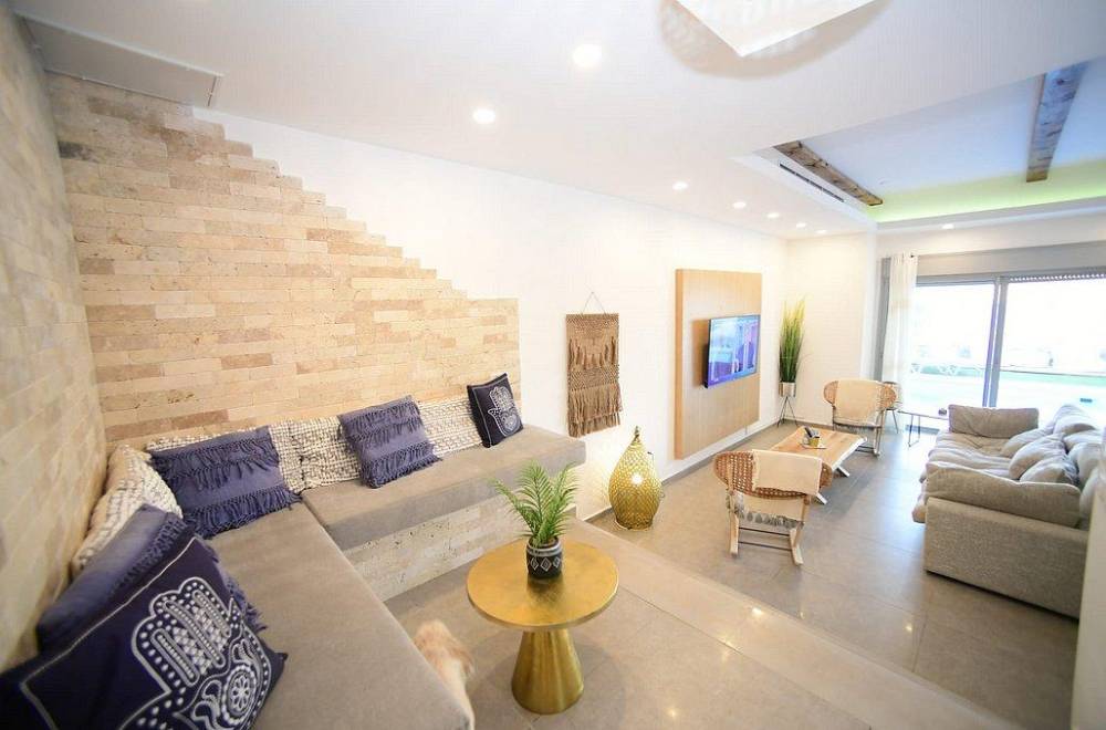 122378 גלריית פנים, לה בל בוטיק אילת, וילה  באילת וילות - Vila 4 U