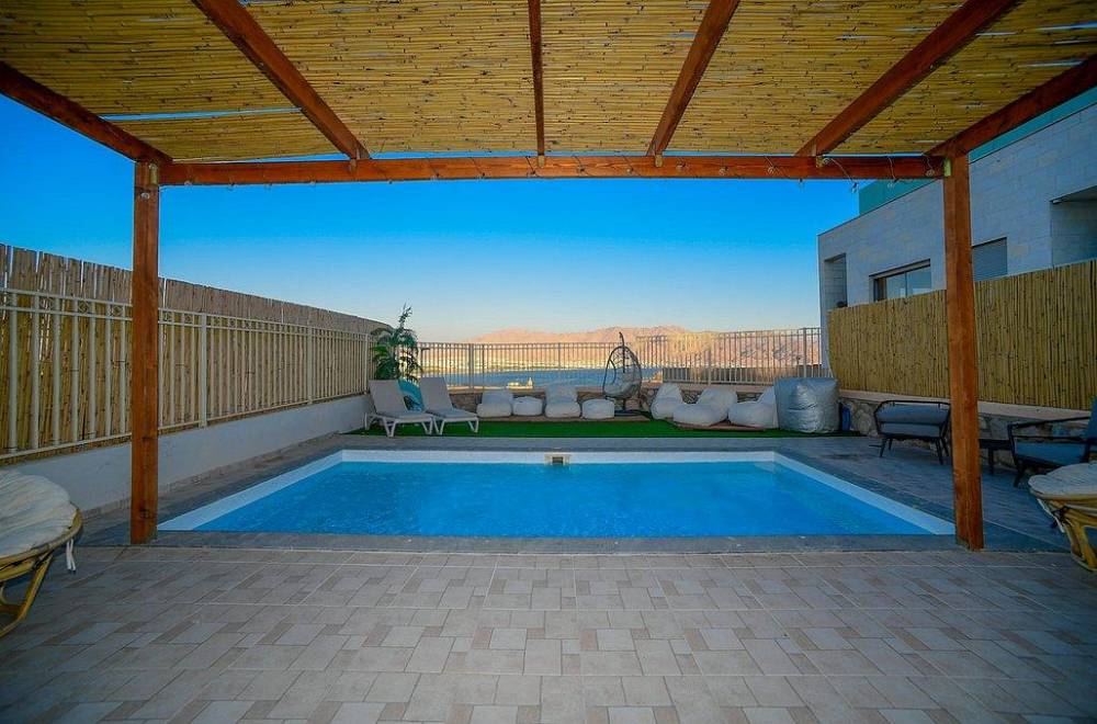 122406 המתחם החיצוני, לה בל בוטיק אילת, וילה  באילת וילות - Vila 4 U