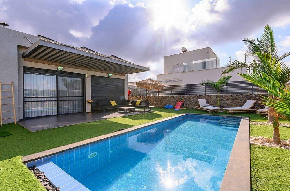 122890 המתחם החיצוני, וילה מליה - Villa Melia, וילה  בקצרין וילות - Vila 4 U