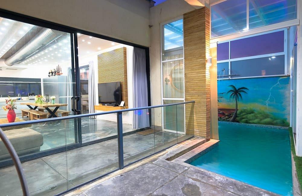 123877 המתחם החיצוני, ממלכת אהרון, וילה  בכלנית וילות - Vila 4 U